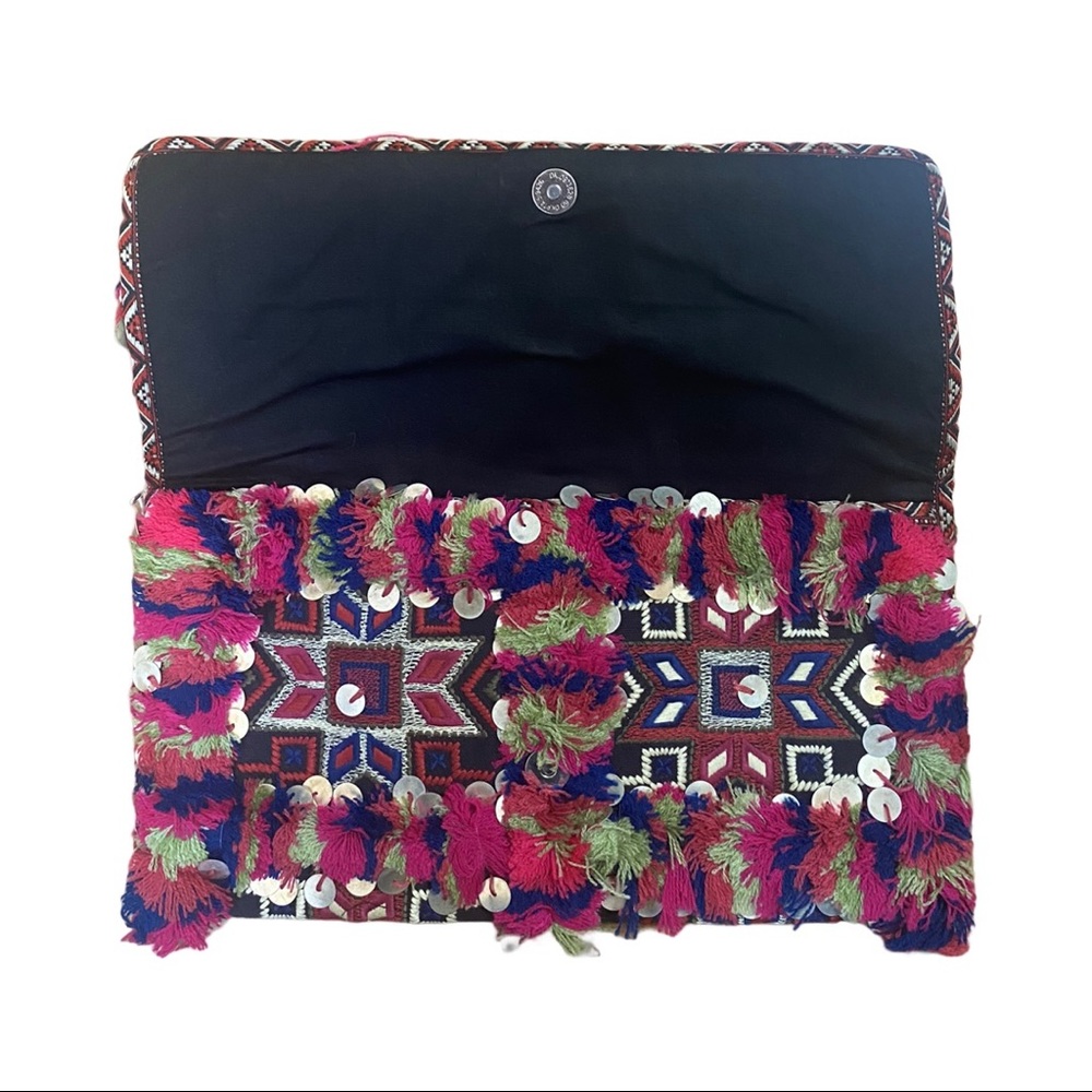 Christophe Sauvat Clutch